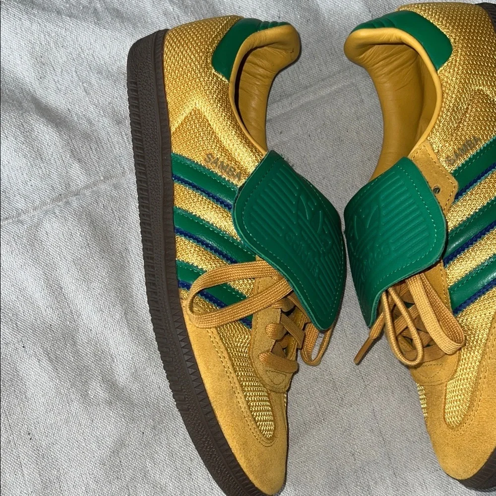 Adidas Samba OG Sneakers Size 9 Yellow Green Excellent Condition